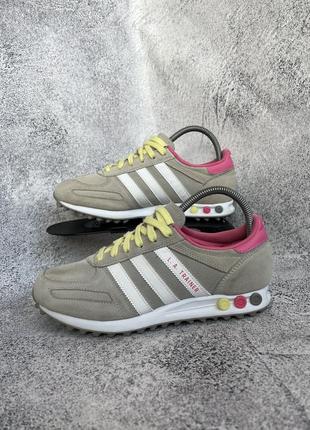 Кросівки adidas la trainer2 фото