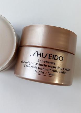 Shiseido benefiance overnight wrinkle resisting cream нічний крем проти зморщок