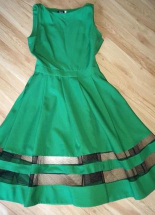 Шикарное зелёное платье, l