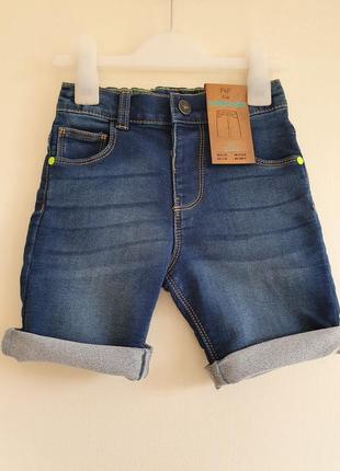 Красивые шорты f&f 4-5лет