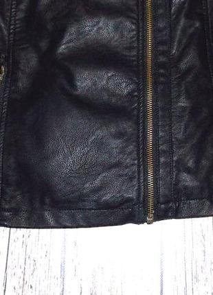 Кожаная фирменная куртка для девушки, размер (44-46)4 фото