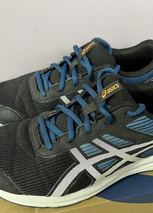 Кроссовки asics