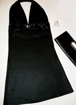 Платье с открытой спиной