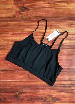 Спортивный бюстгальтер boohoo fit, спортивный черный топ boohoo,бюстгальтер спорт черный на бретелях