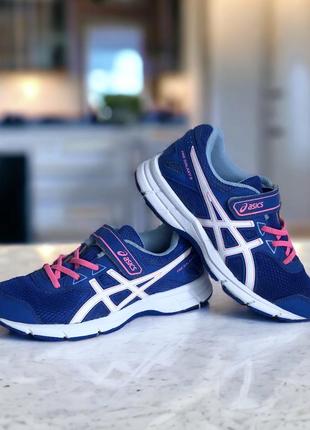 Кроссовки asics для девочки 33,5 размер