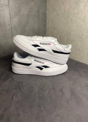 Крутые кроссовки от reebok eg 9270