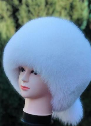 Шапка жіноча хутряна з песця.