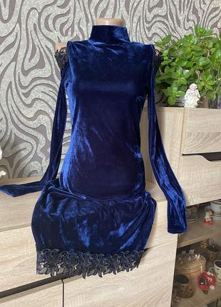 Нарядное платье бархатное синие с кружевом1 фото