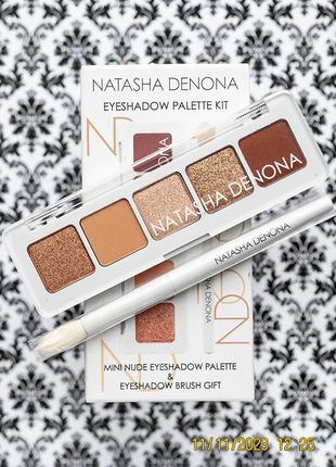 Набір natasha denona палетка mini nude eyeshadow palette і пензель для тіней для повік 4 г тіні