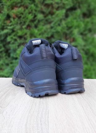 Кросівки чоловічі осінь — зима adidas climaproof високі чорні3 фото