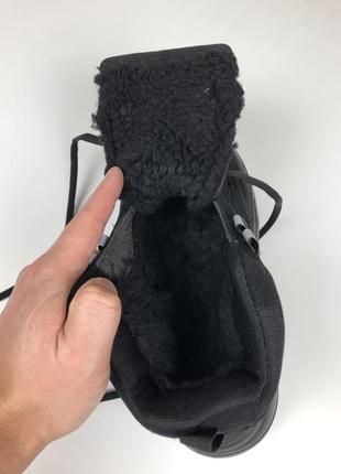 Adidas yeezy boost 700 кросівки жіночі шкіряні зимові з хутром замшеві відмінна якість ботінки сапоги високі теплі адідас буст чорні5 фото