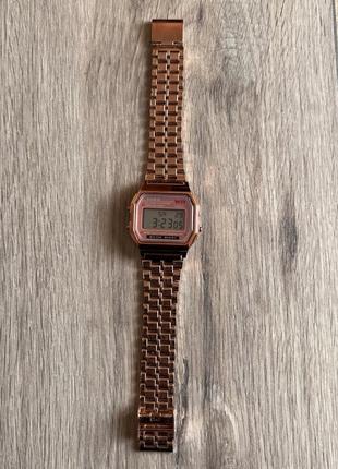 Casio a159w / рожеві / ретро годинник3 фото