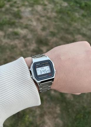 Casio a158w / серебряные / наручные ретро часы