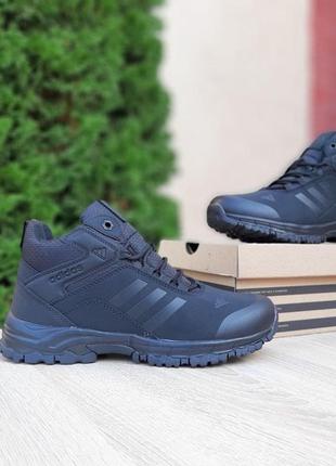Кросівки чоловічі осінь — зима adidas climaproof високі чорні8 фото