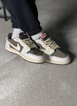 Кросівки жіночі / чоловічі білі / коричневі з шкіри nike air jordan 1 low og x travis scott “reverse mocha”