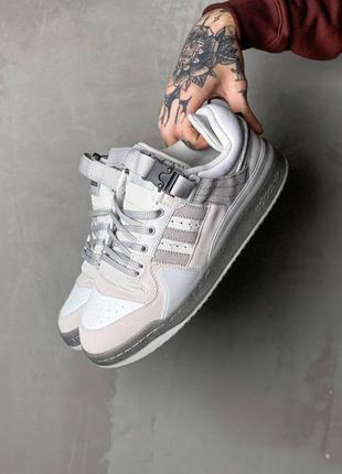 Кросівки жіночі / чоловічі сірі замшеві adidas bad bunny x forum low gray