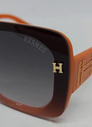 Окуляри в стилі hermes жіночі сонцезахисні сірий градієнт в помаранчевій оправі3 фото