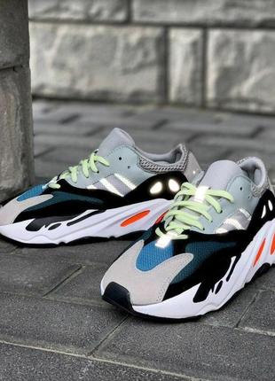 Adidas yeezy boost 700