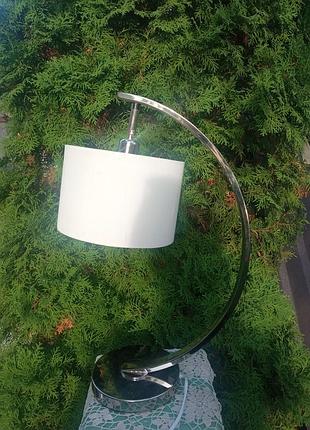 Продам в идеальном состоянии брендовую лампу от laura ashley