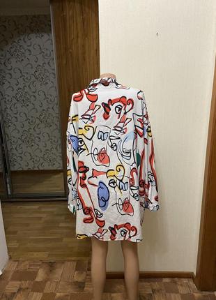 Платье-рубашка с заниженными плечами и абстрактным рисунком shein размер 50 xl7 фото