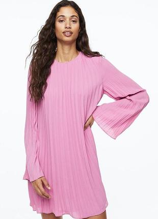 Платье плиссе,гармошка с свободными рукавами на праздник,вечернее,коктейльное