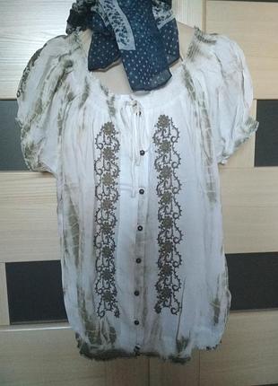 Блузка, кофточка с вышивкой