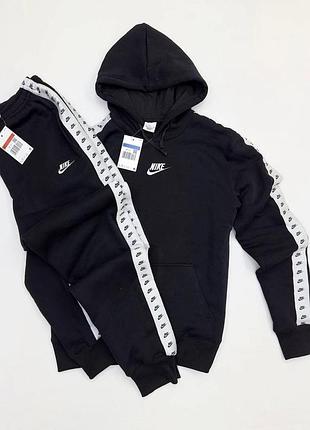 Спортивный костюм nike
