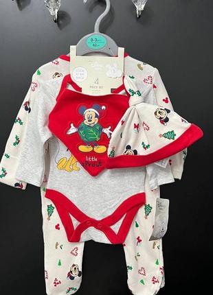 Подарочный новогодний набор брендов disney baby at primark1 фото