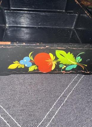 Шкатулка. петриковская ручная роспись. красивая, большая.