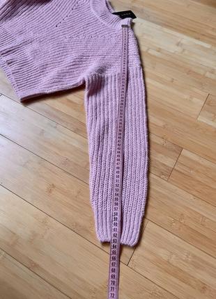 Короткий розовый свитер6 фото