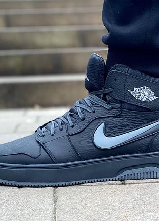 Шкіряні зимові теплі кросівки nike jordan air max winter3 фото