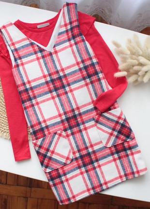 Гарний  фірмовий комплект  теплий сарафан в клітинку + реглан на 6-7 років