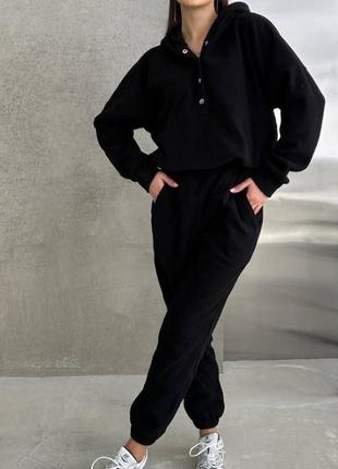 Костюм женский теплый на флисе оверсайз кофта на кнопках брюки джоггеры на высокой посадке с карманами качественный черный серый