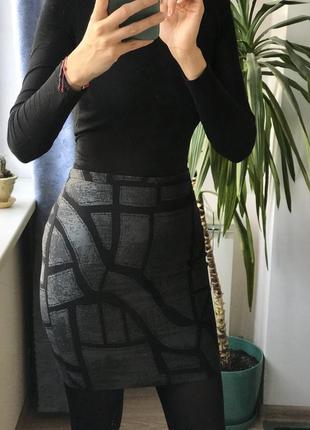 Мини юбка max mara liu wei шерсть геометрія капсульна колекція3 фото