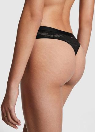 Кружевные трусики тонг victoria ́s secret pink4 фото