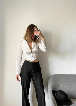 Женские серые брюки классического дизайна3 фото
