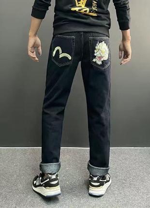 Джинси evisu