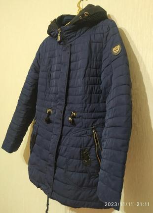 Женская демисезонная куртка размер 48-50