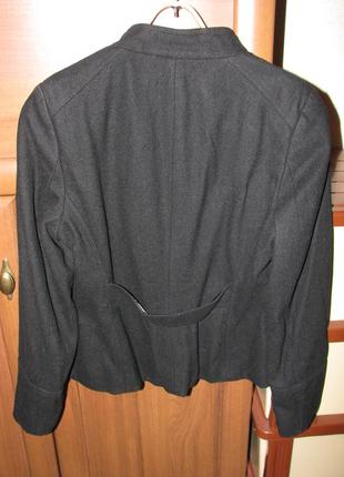 Курточка женская драповая2 фото