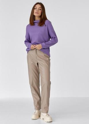 Жіночий вільний однотонний светр із коміром-хомут бузкового кольору. модель 512. розміри 42,44,464 фото