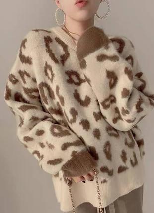Стильный свитерик с трендовым леопардовым принтом, оверсайз😍2 фото