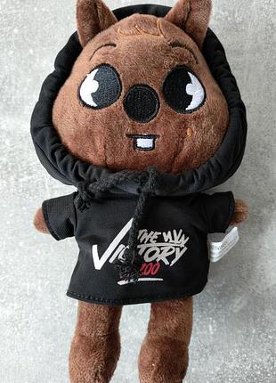 Квока хан у толстовці 20 см stray kids skzoo м'яка іграшка стрей кідс han quokka білка кенгуру бродячі діти