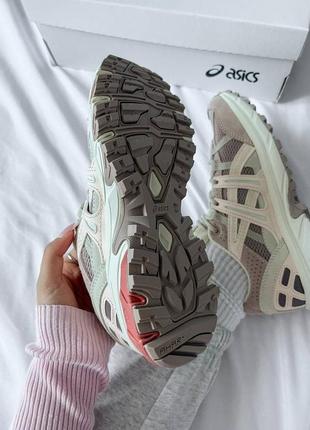 Женские кроссовки asics5 фото