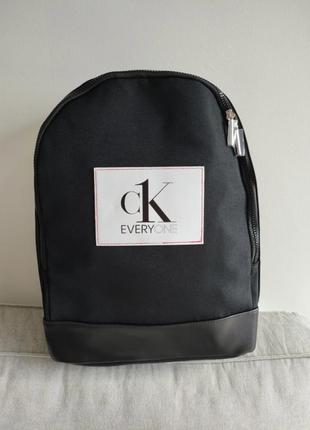 Calvin klein рюкзак стильний2 фото