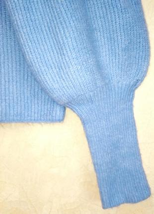 Светр із пишними рукавами блакитний светр під горло з об'ємними рукавами6 фото