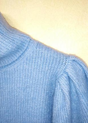Светр із пишними рукавами блакитний светр під горло з об'ємними рукавами4 фото