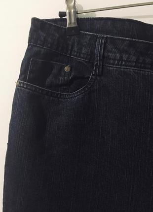 Стильні укорочені джинси4 фото