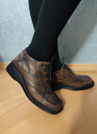 Кожаные туфли по полуботинки butskomfort польша9 фото