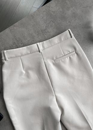 Базовые молочные брюки5 фото