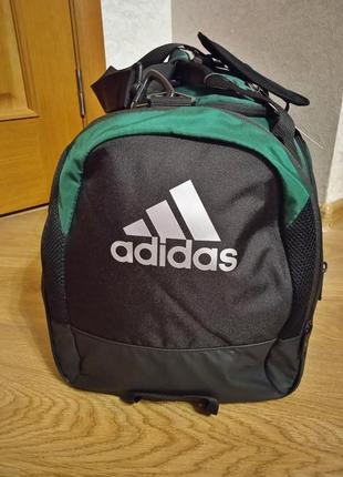 Спортивная сумка adidas. оригинал. куплена в сша. новая8 фото